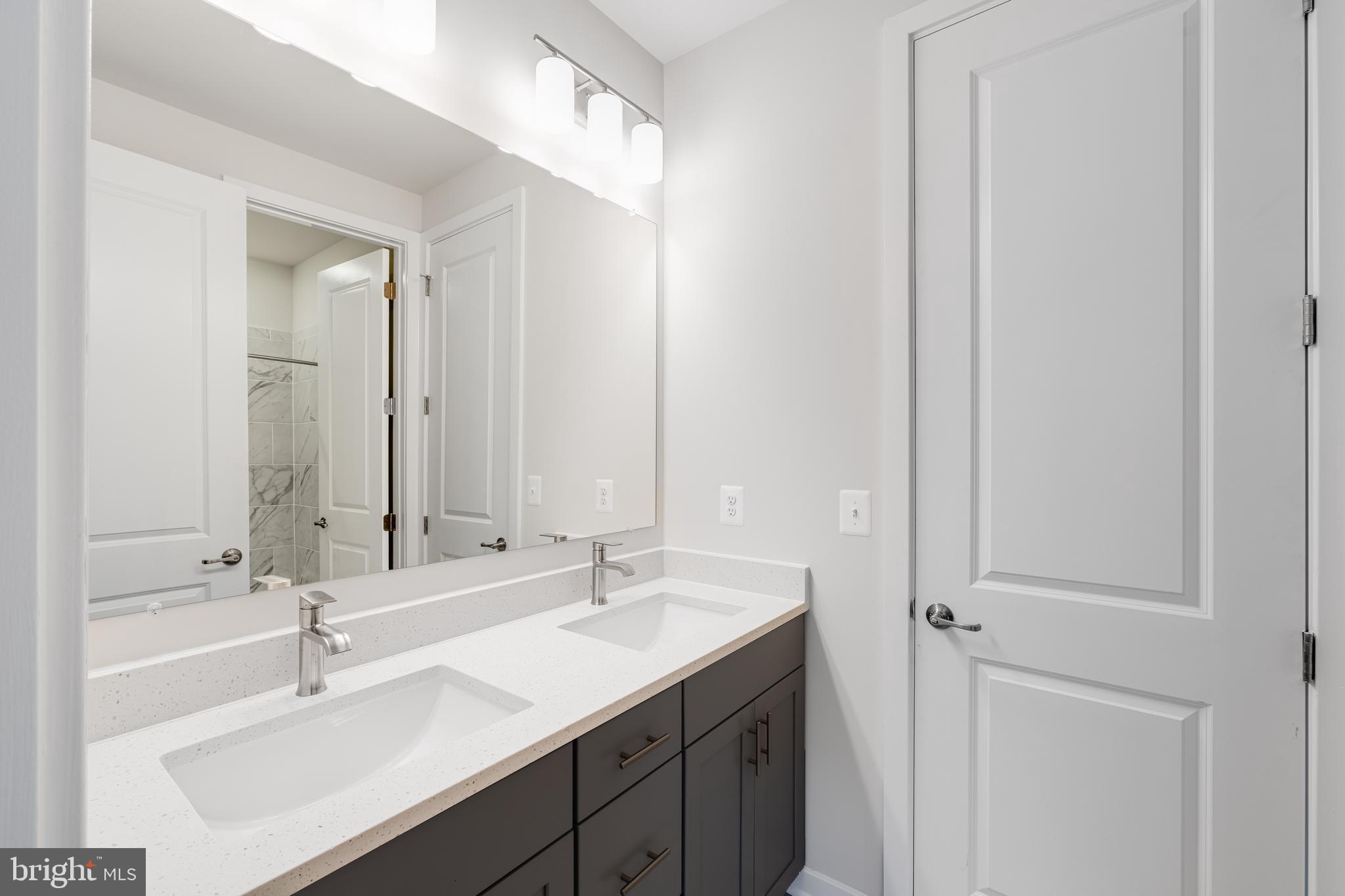 PARKSIDE PRESERVE - Residential