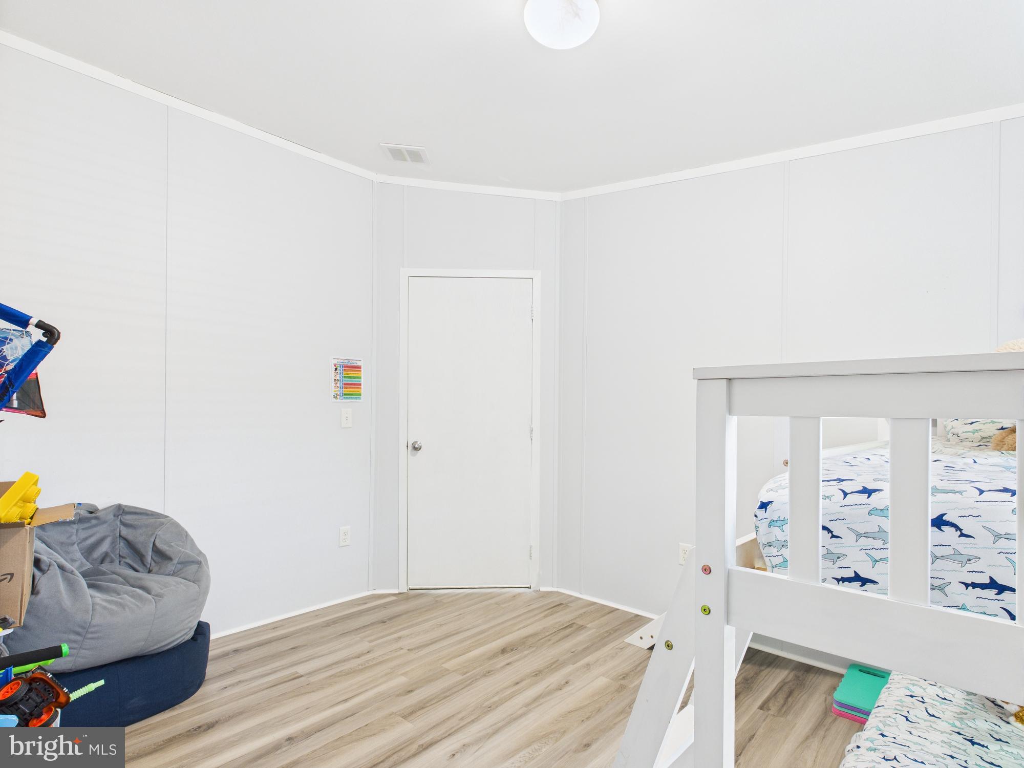 WALNUT GROVE - Residential