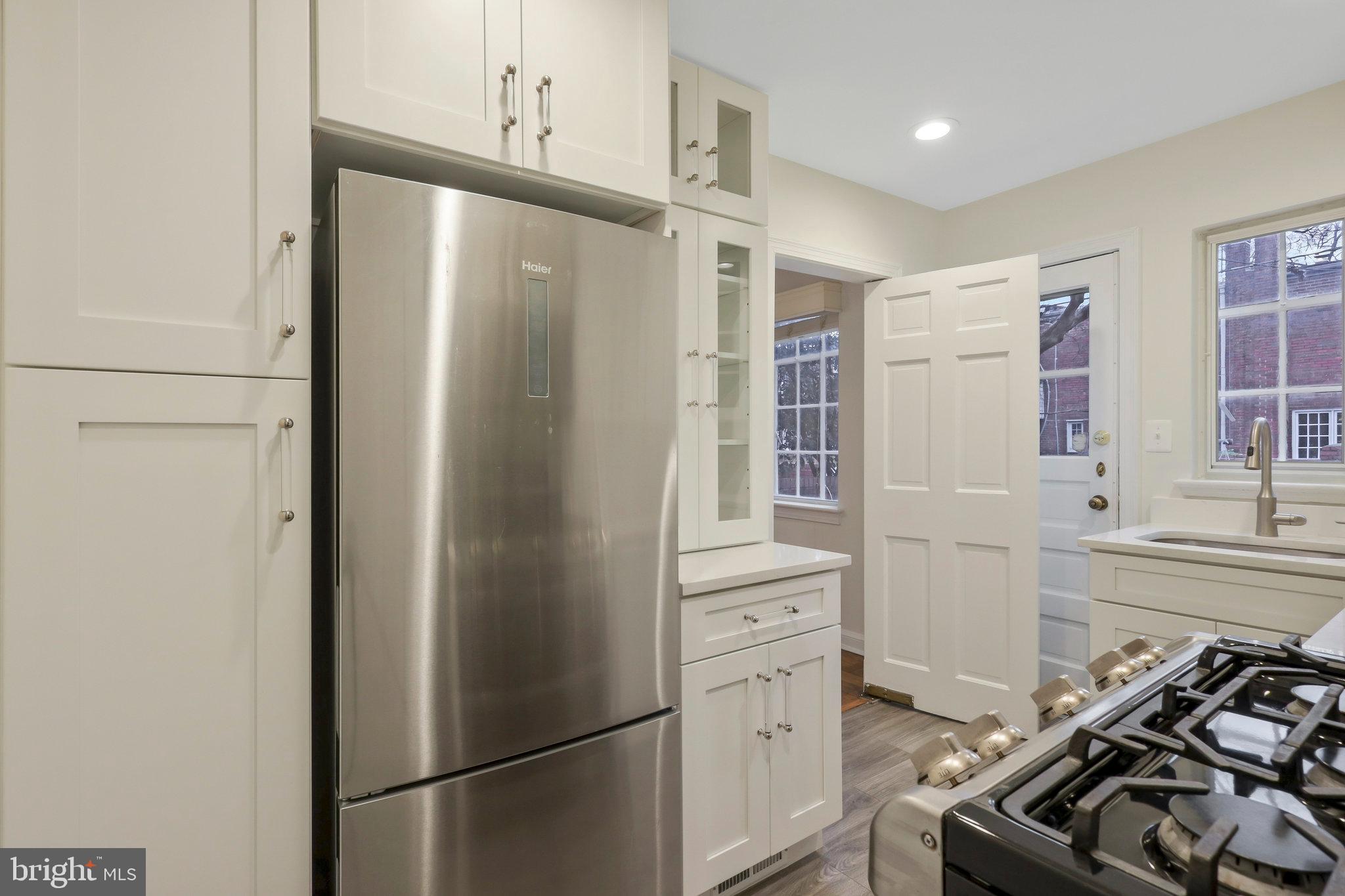 OLD TOWN/DEMPSEY - Residential Lease