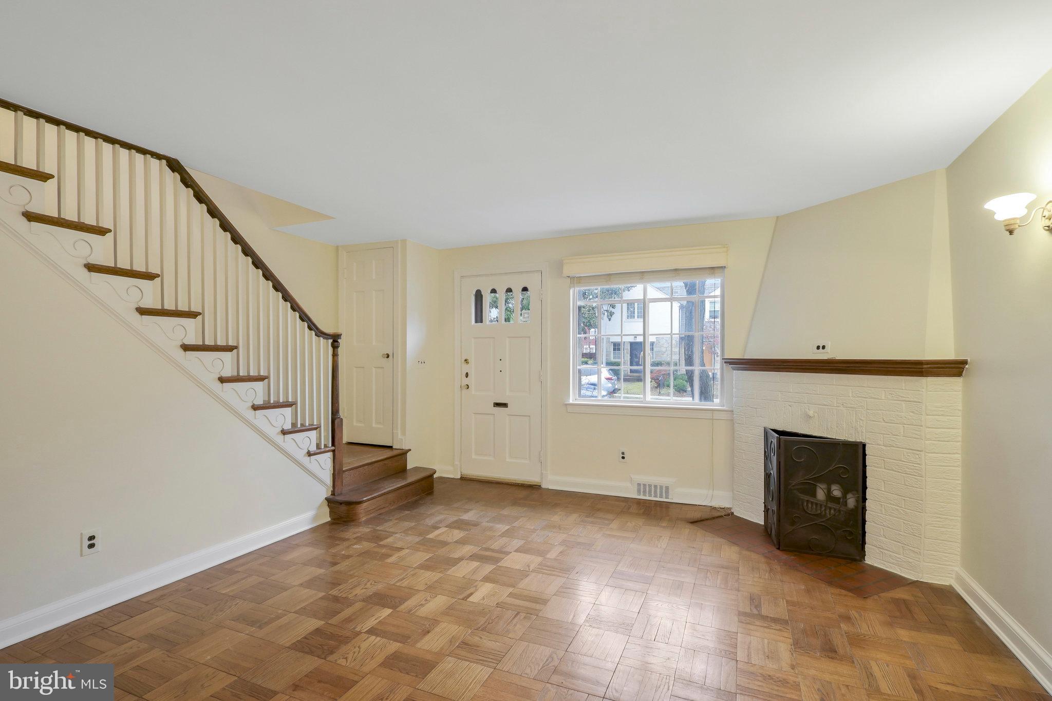 OLD TOWN/DEMPSEY - Residential Lease