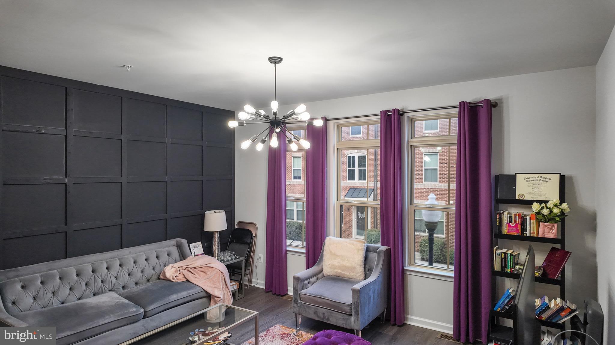 OLDHAM CROSSING - Residential Lease