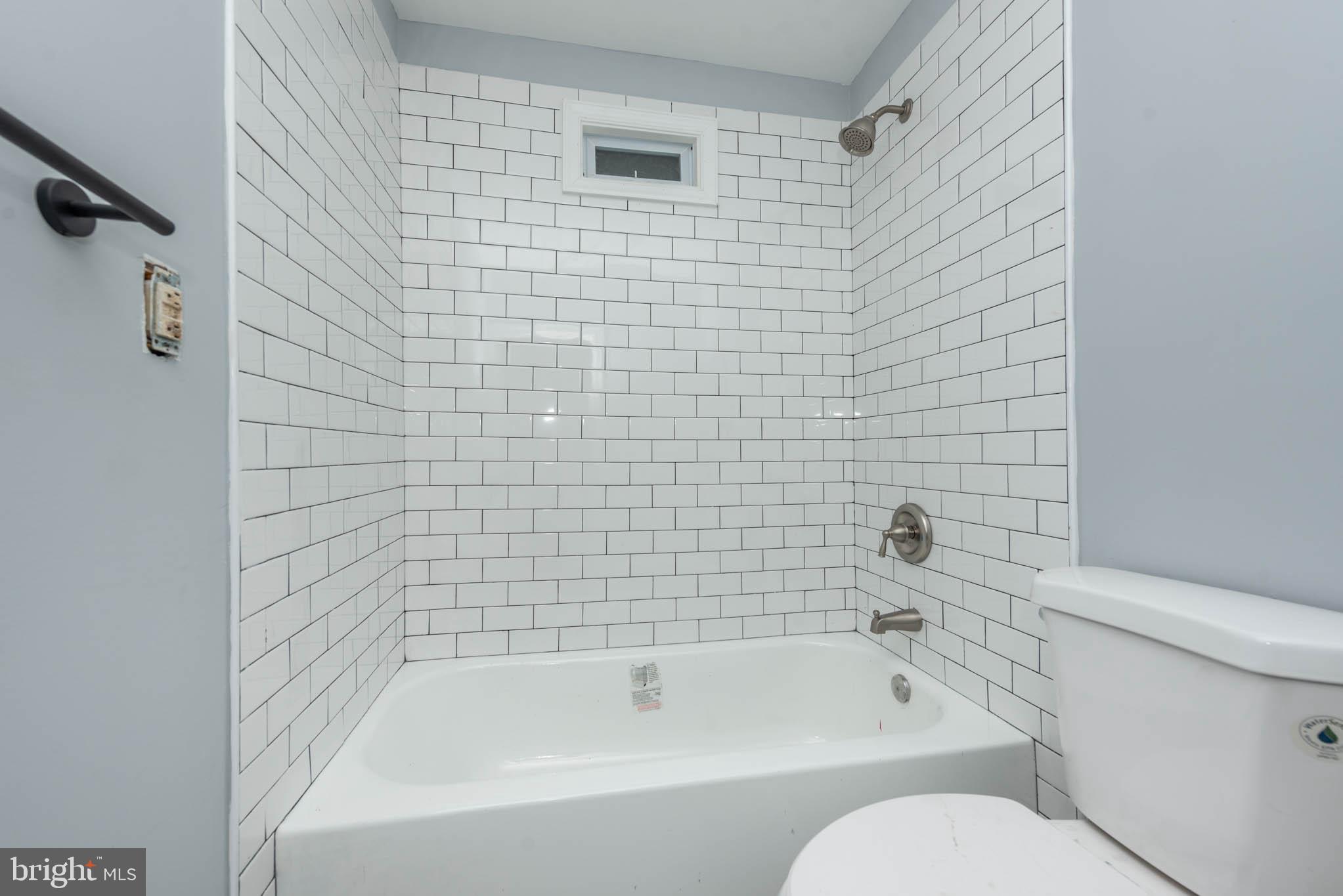 MIDTOWN EDMONDSON - Residential