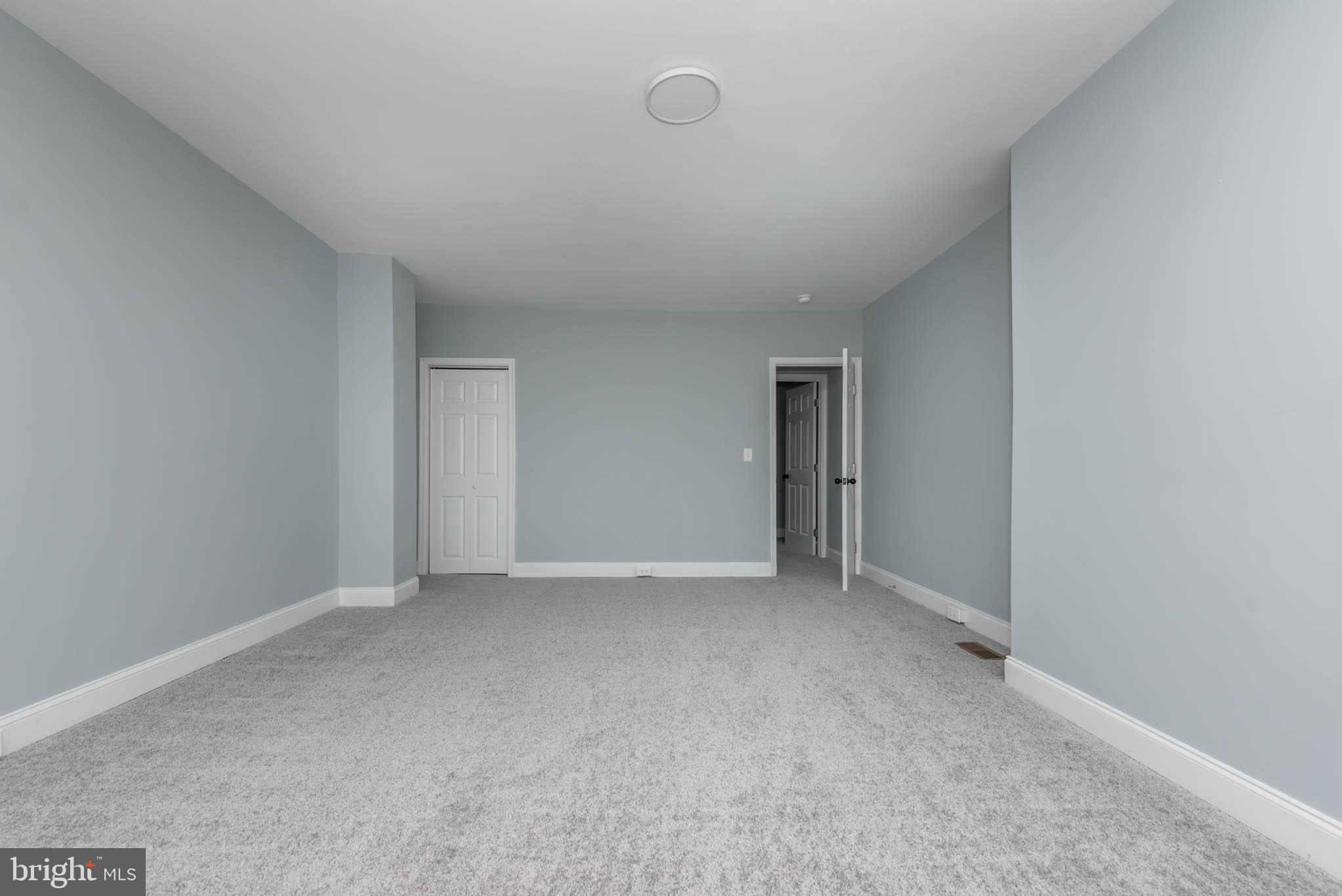 MIDTOWN EDMONDSON - Residential