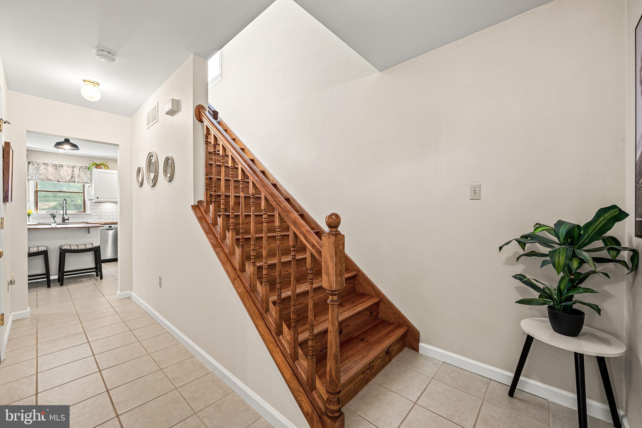 496 KLINE AVENUE