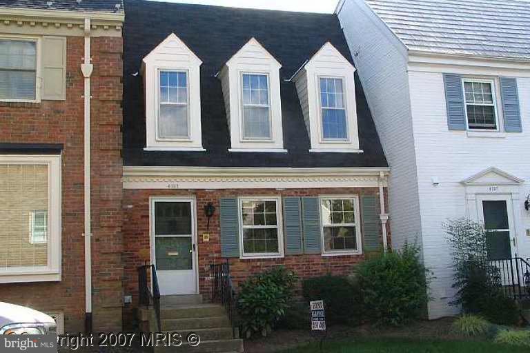 KINGS MANOR TOWNE HOUSES - Residential Lease