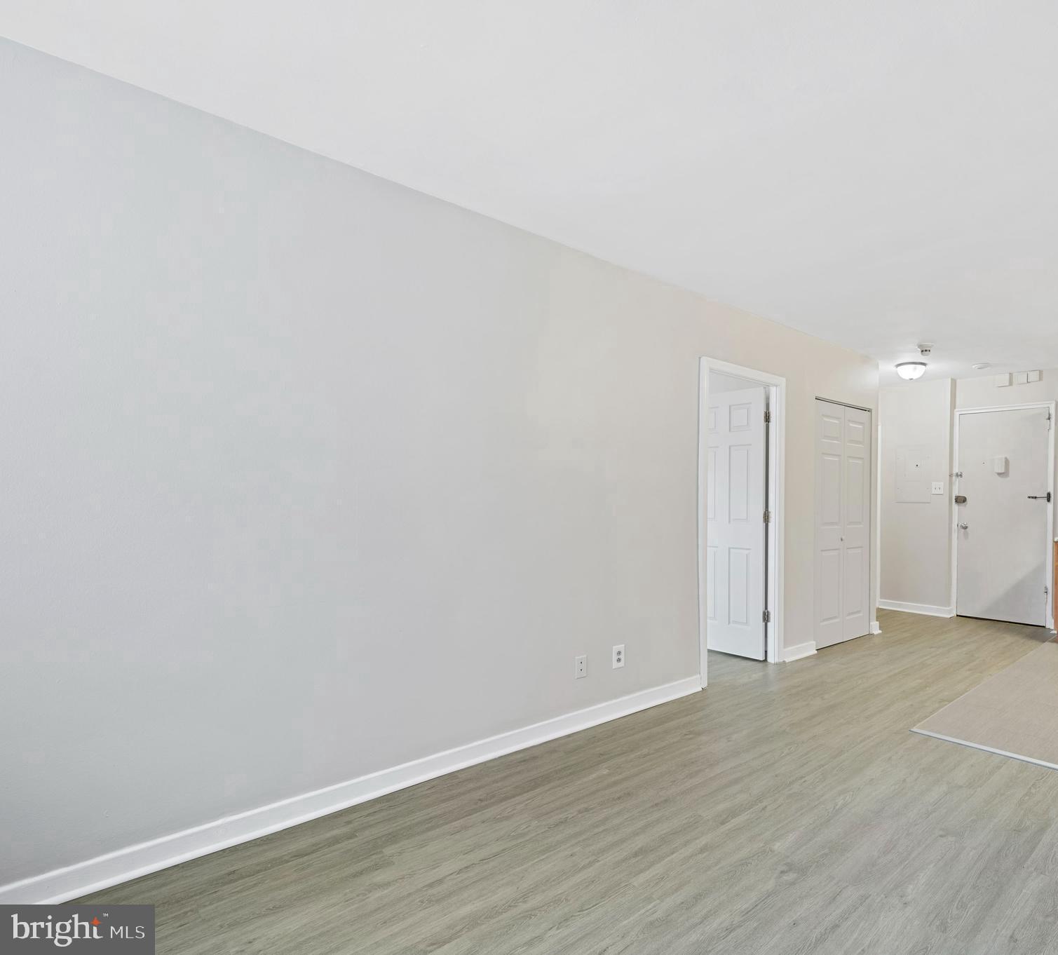 ART MUSEUM AREA - Residential Lease