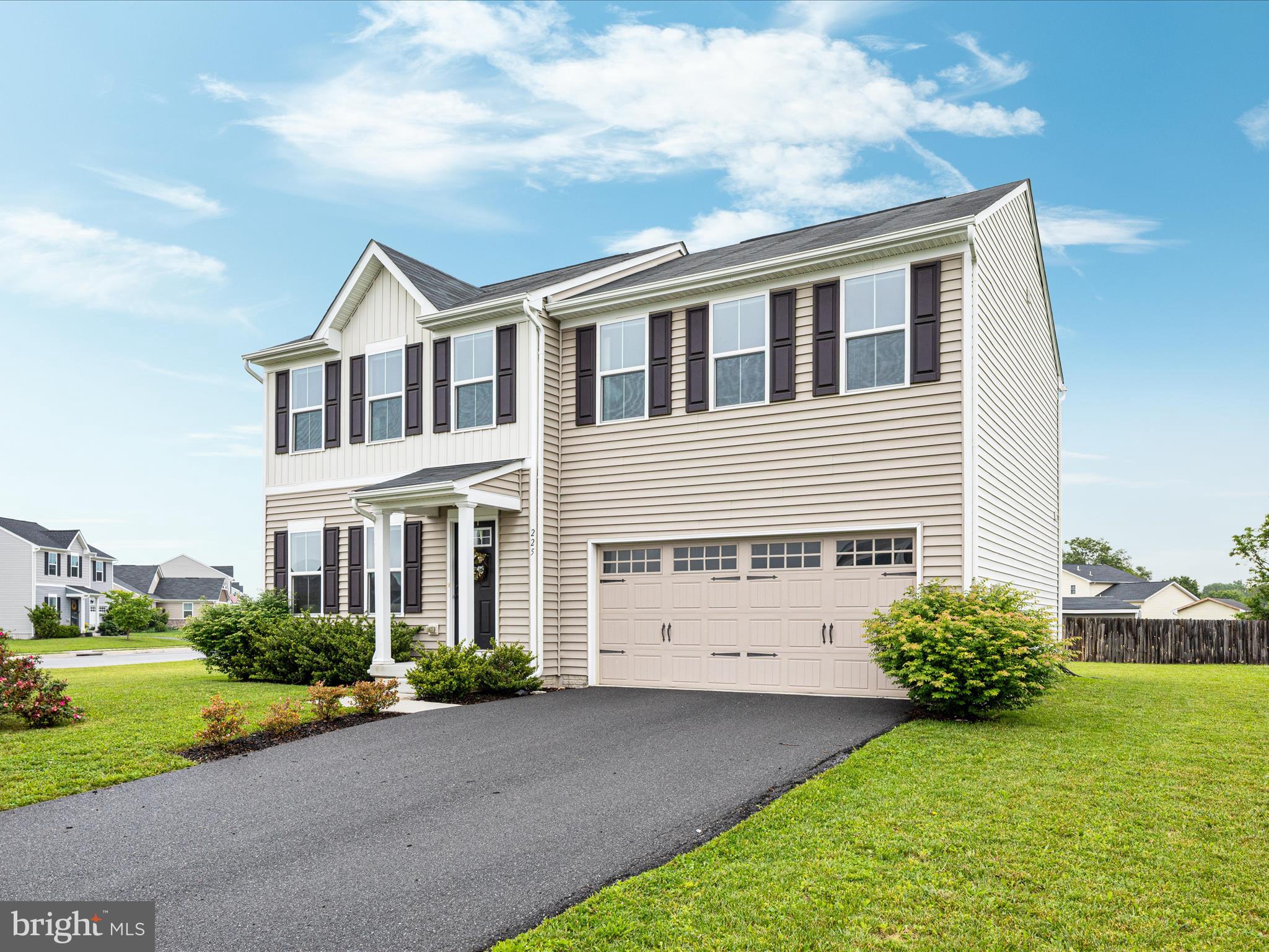 ARCADIA SPRINGS - Residential