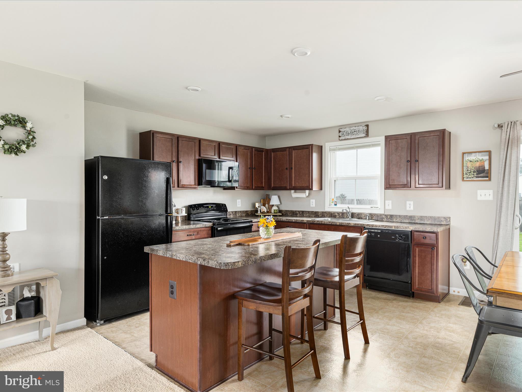 ARCADIA SPRINGS - Residential