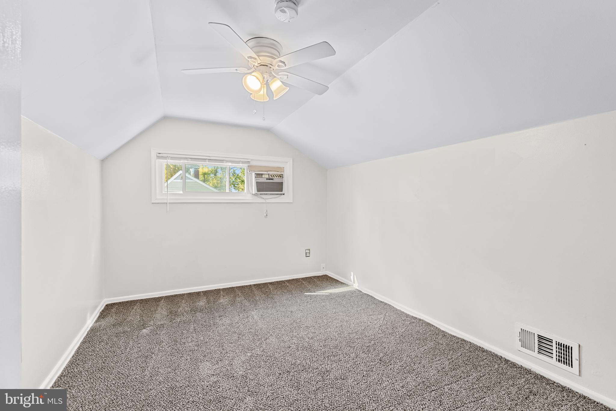 PINE GROVE HOMES - Residential Lease