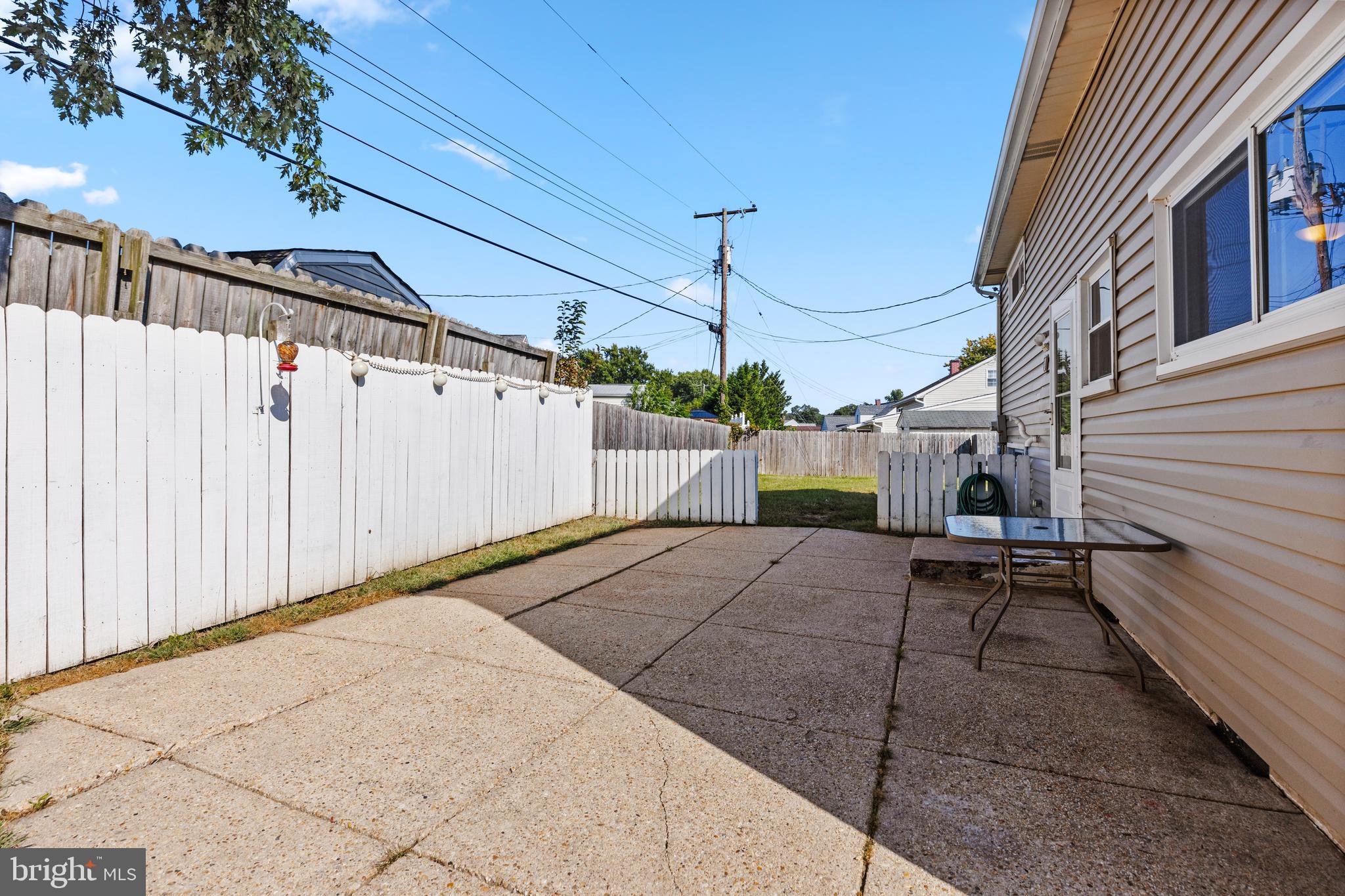 PINE GROVE HOMES - Residential Lease