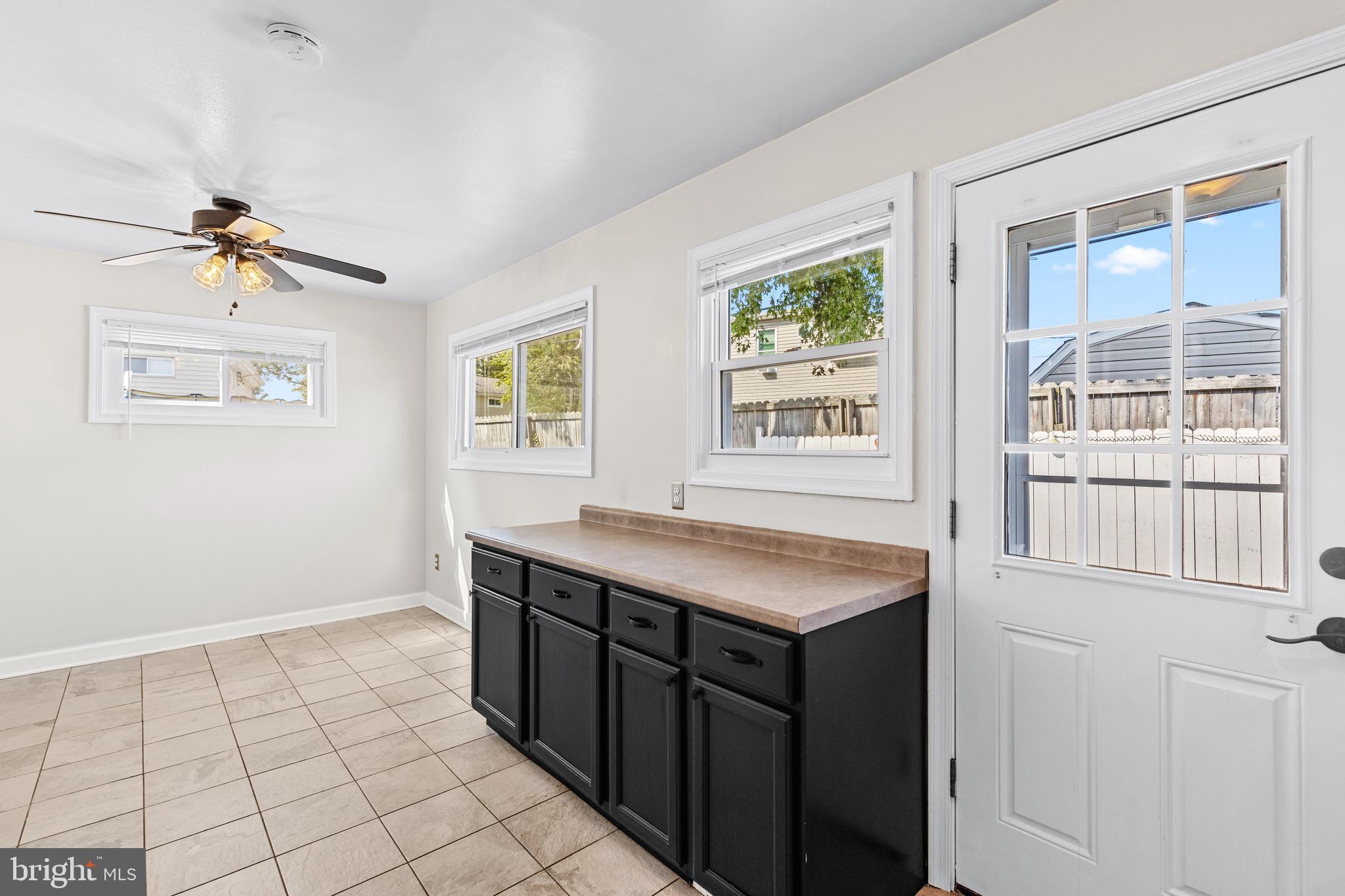 PINE GROVE HOMES - Residential Lease