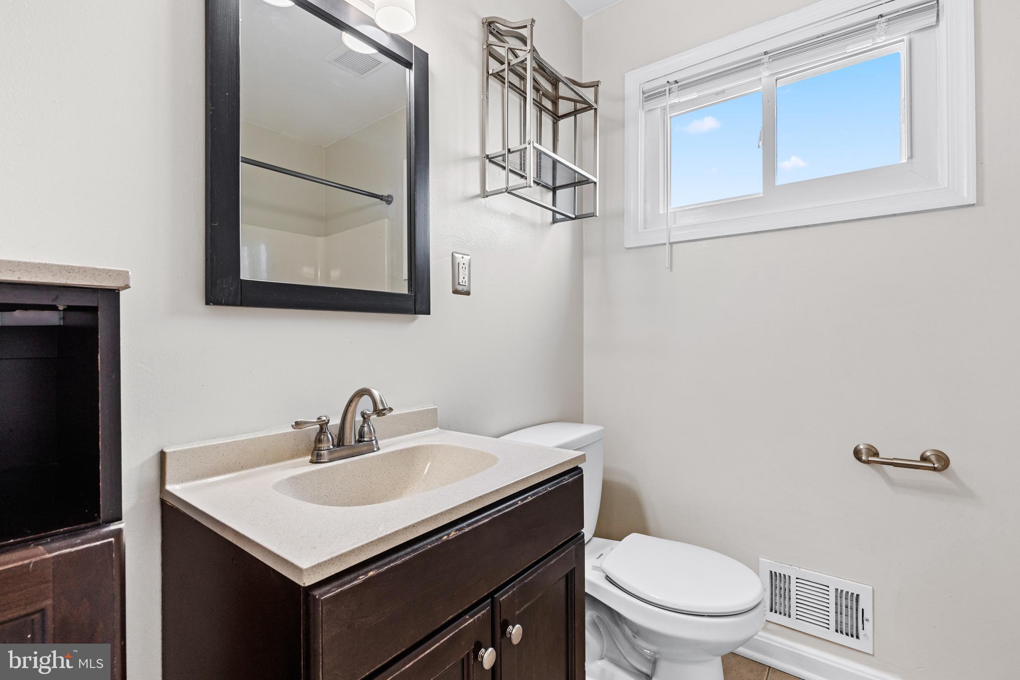 PINE GROVE HOMES - Residential Lease