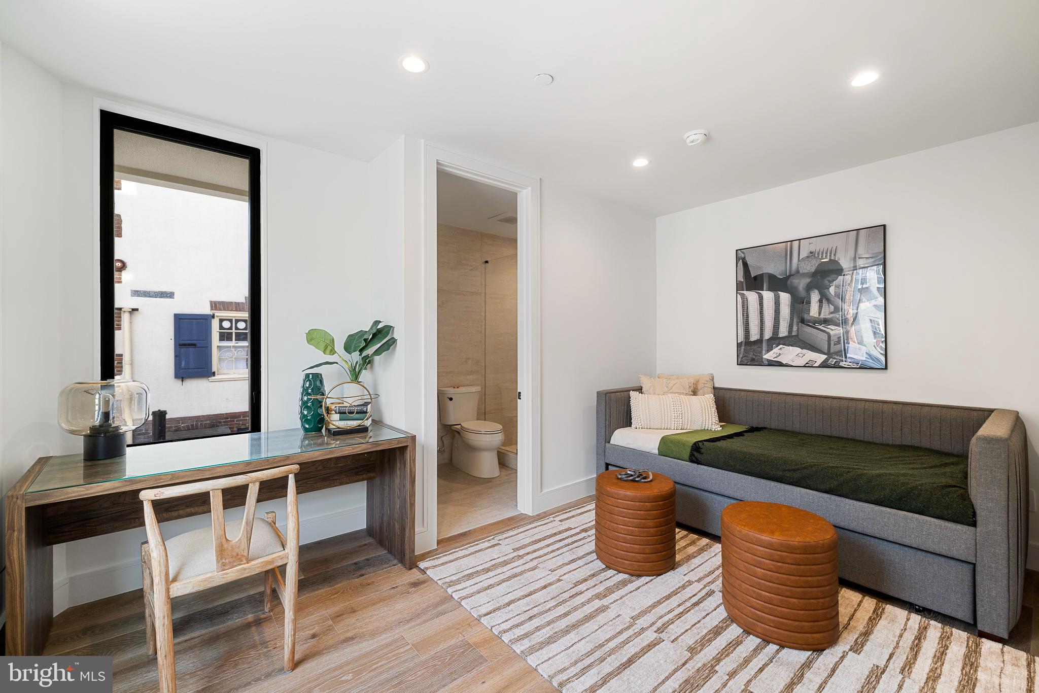 RITTENHOUSE SQUARE - Residential