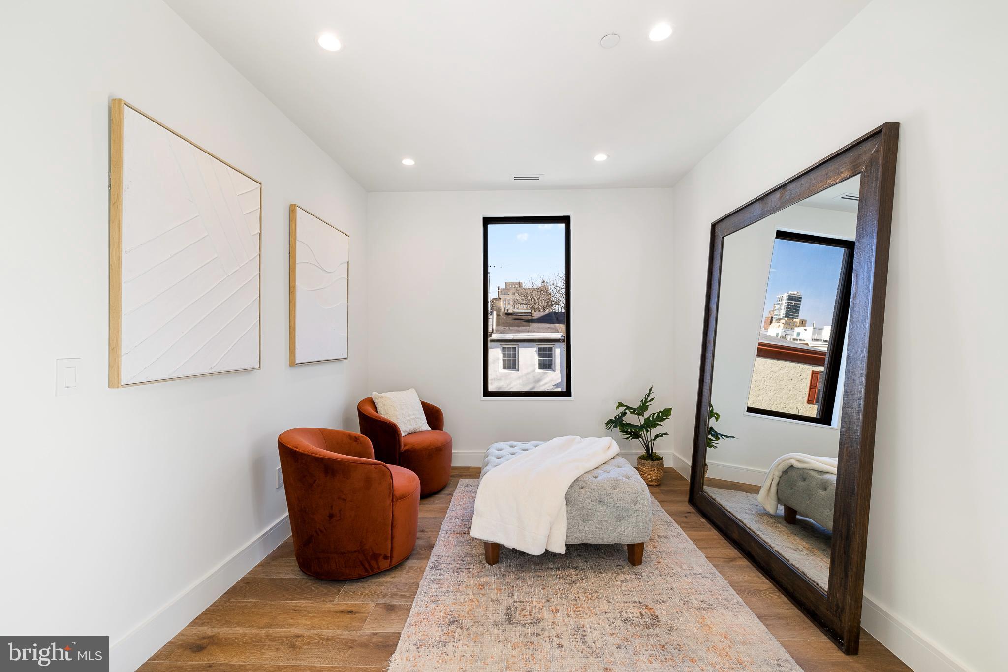 RITTENHOUSE SQUARE - Residential