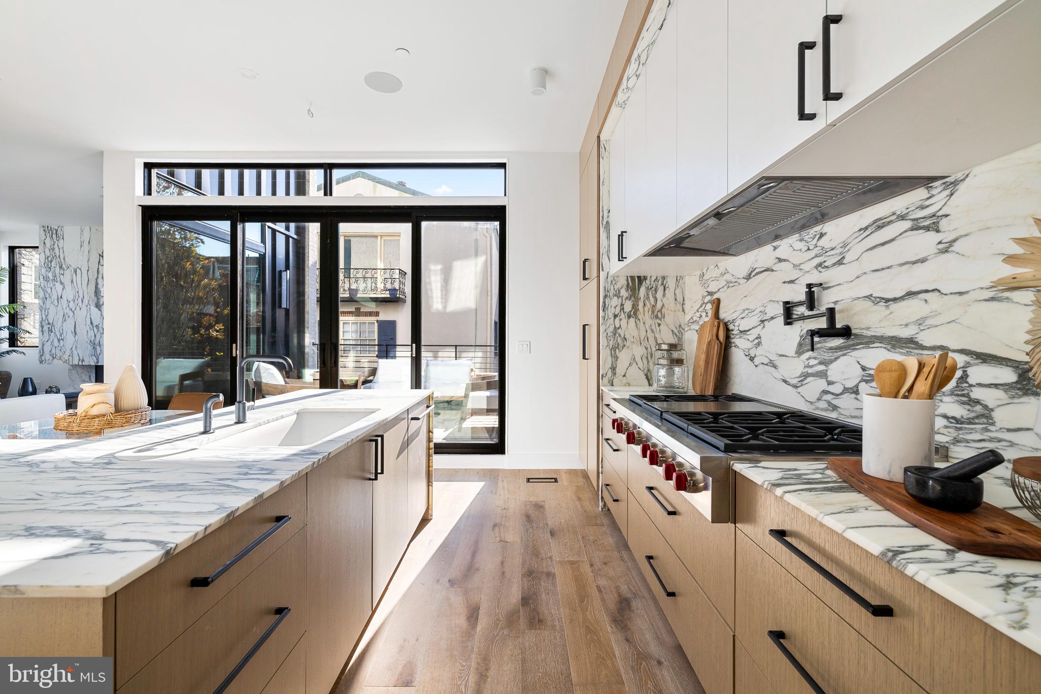 RITTENHOUSE SQUARE - Residential