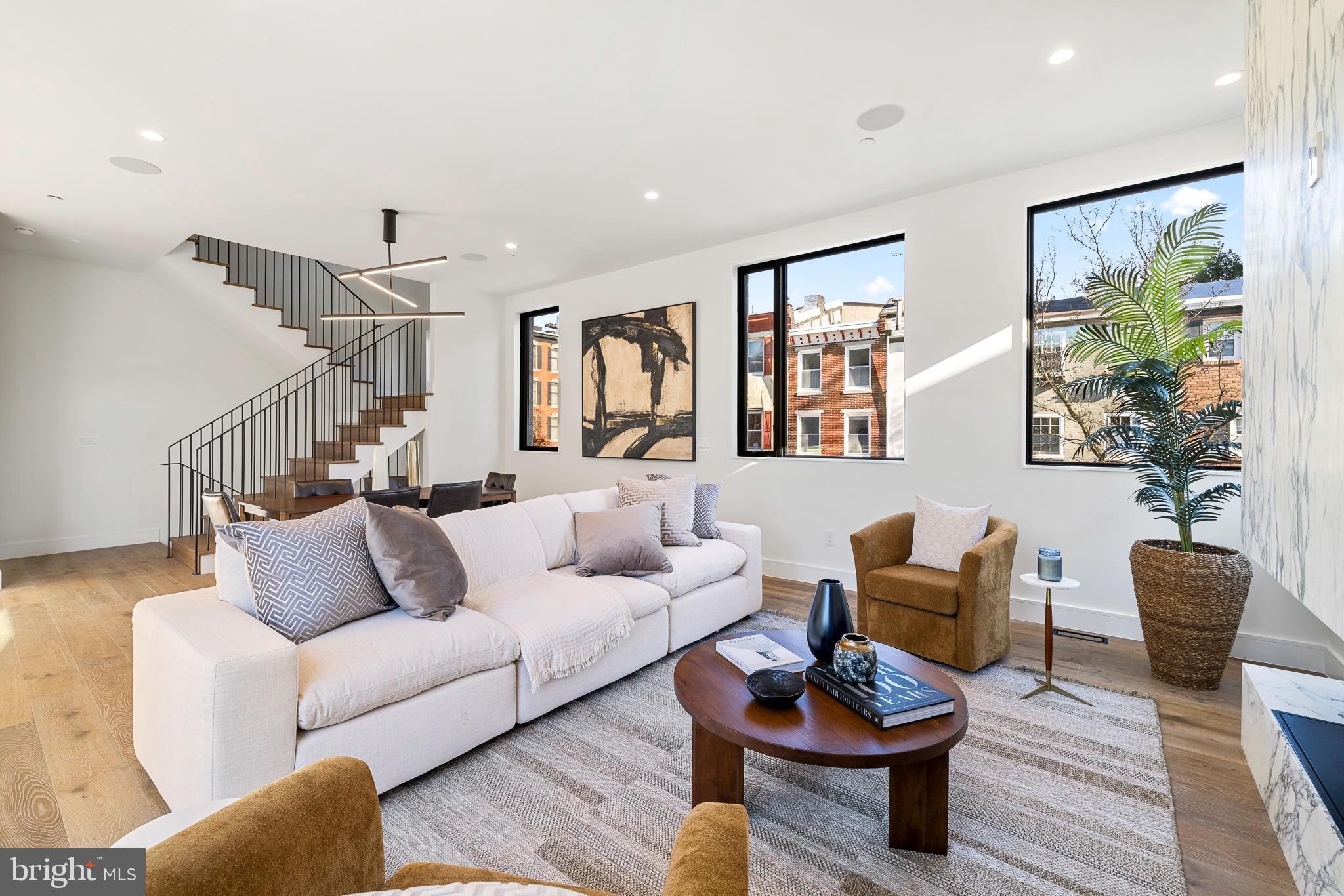 RITTENHOUSE SQUARE - Residential