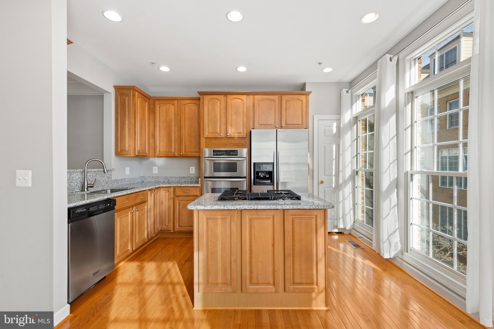 CAMERON STATION - Residential Lease