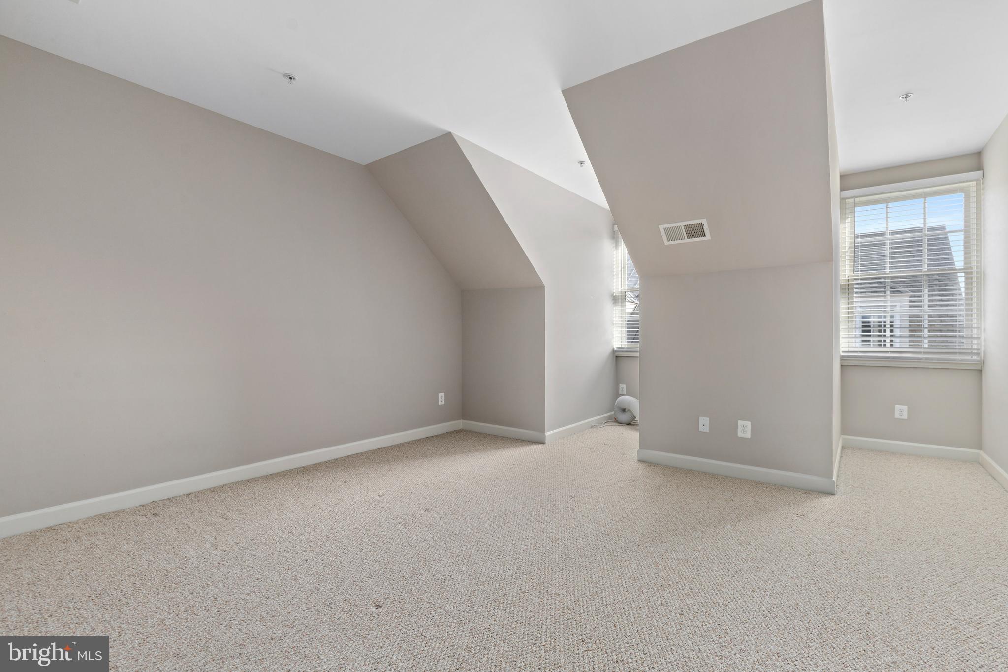 CAMERON STATION - Residential Lease