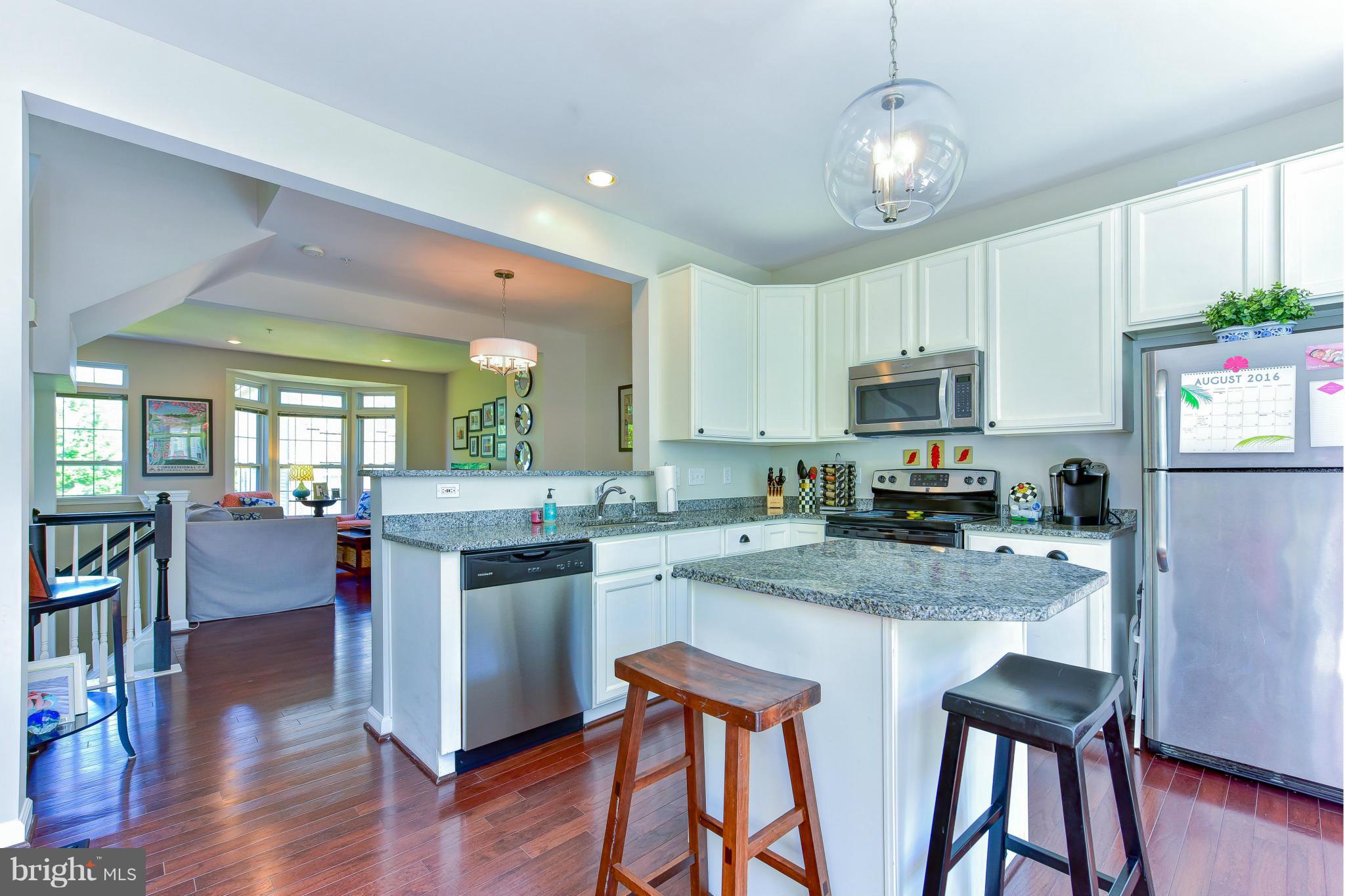 SUMMERS GROVE - Residential