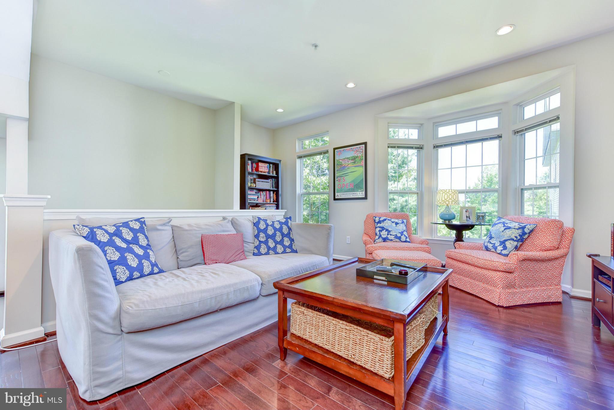 SUMMERS GROVE - Residential