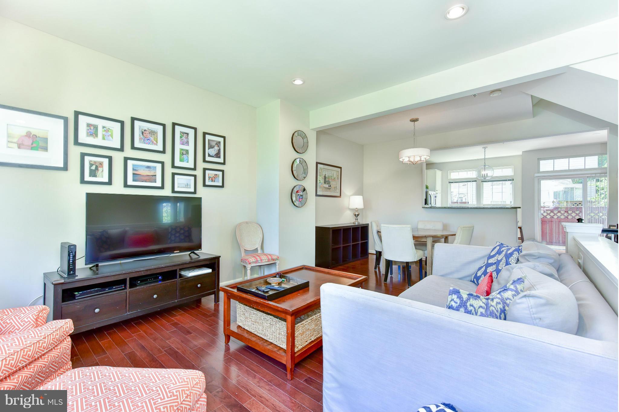 SUMMERS GROVE - Residential