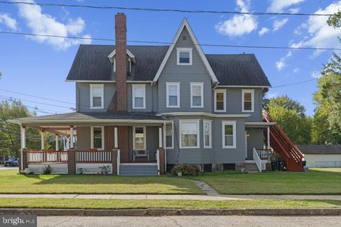 2905 N CENTRE STREET PENNSAUKEN NJ 08109