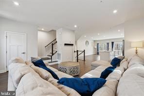 SUMMERFIELD - Residential