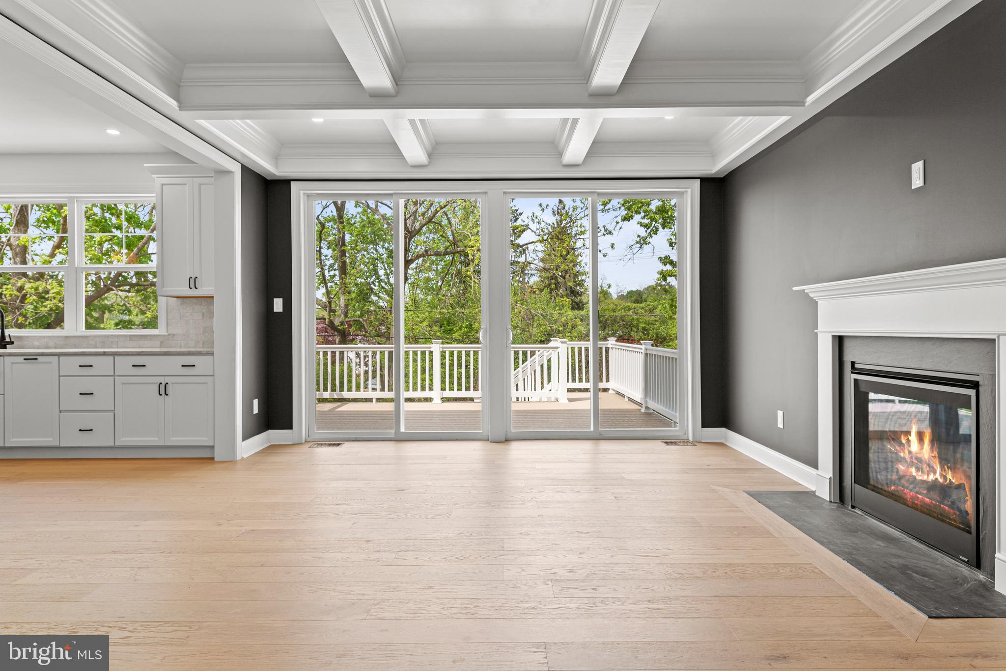 MERION HILL - Residential