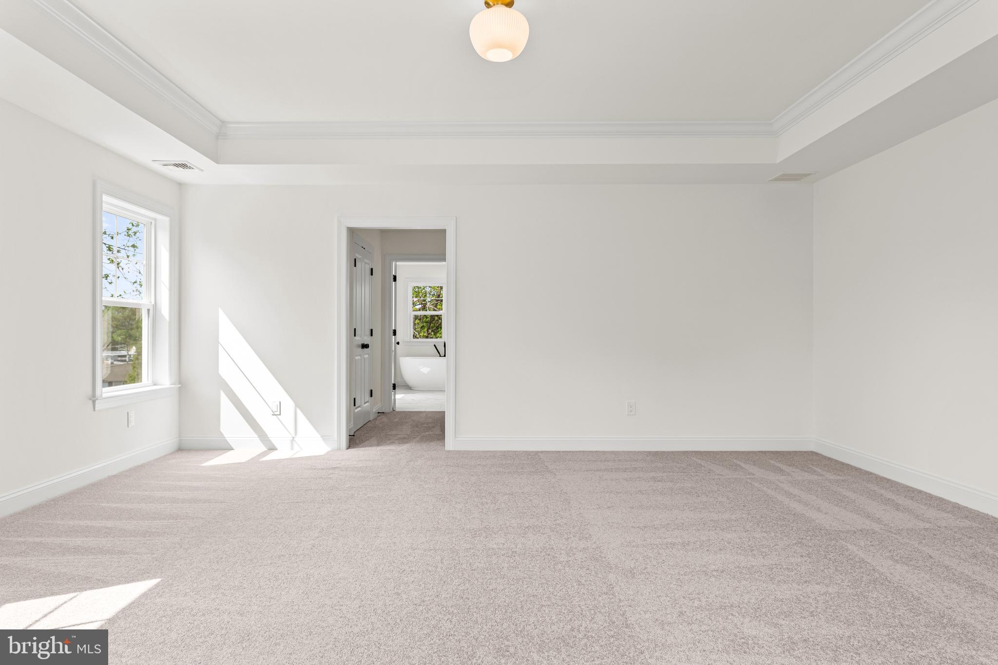 MERION HILL - Residential