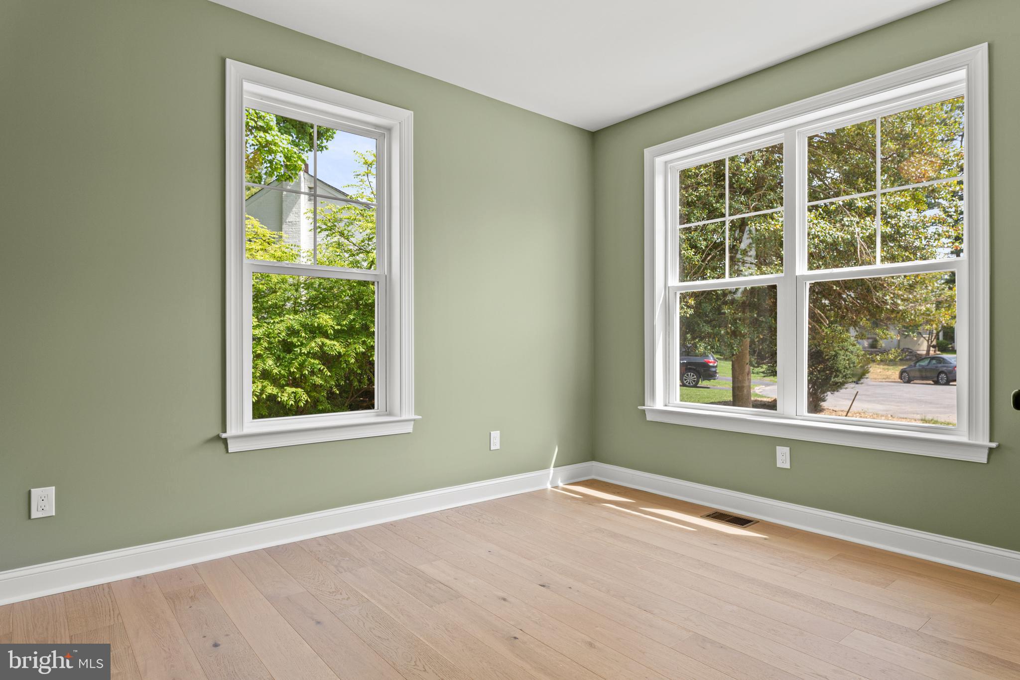 MERION HILL - Residential