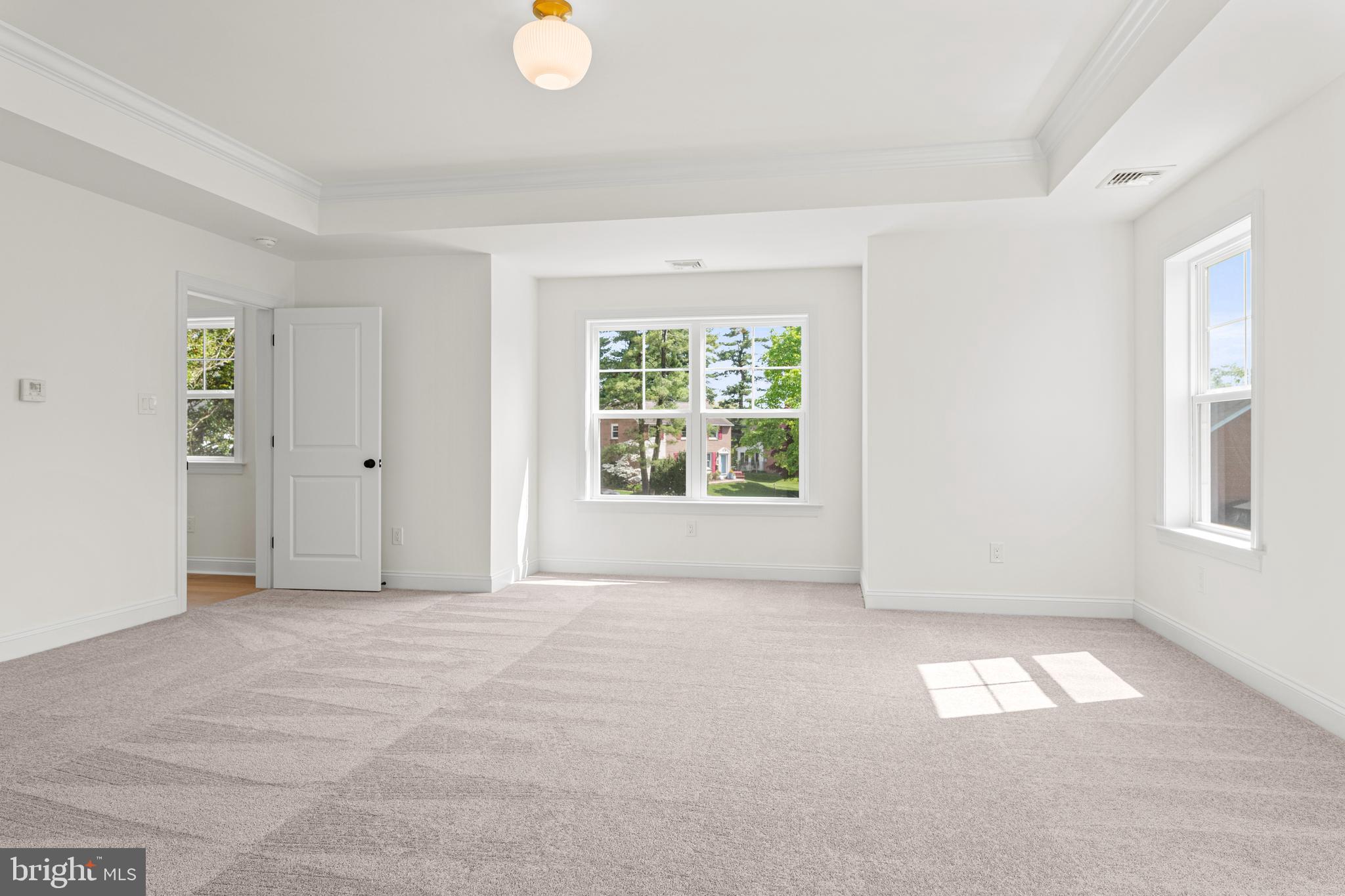 MERION HILL - Residential