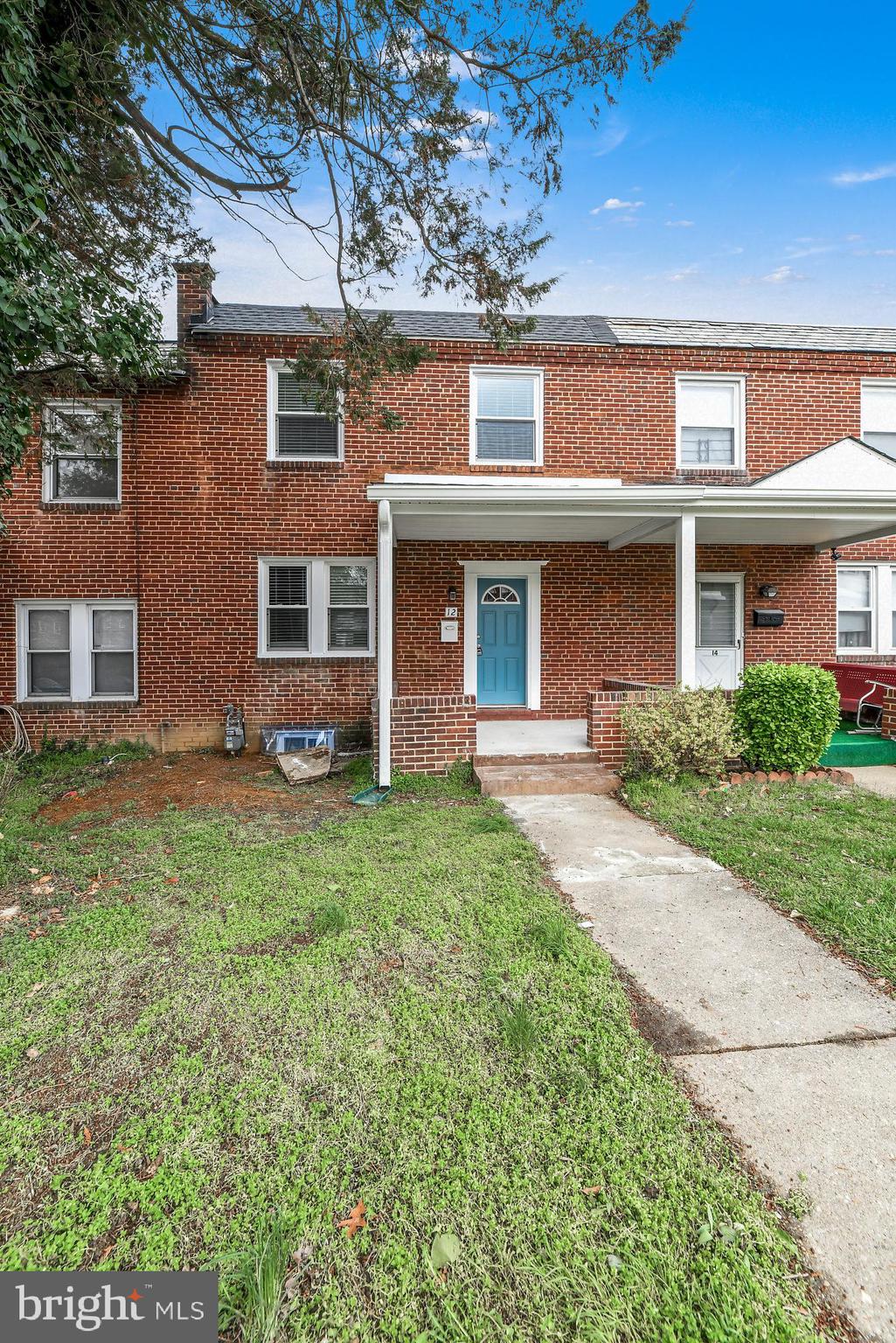 SAINT JOSEPHS - Residential Lease