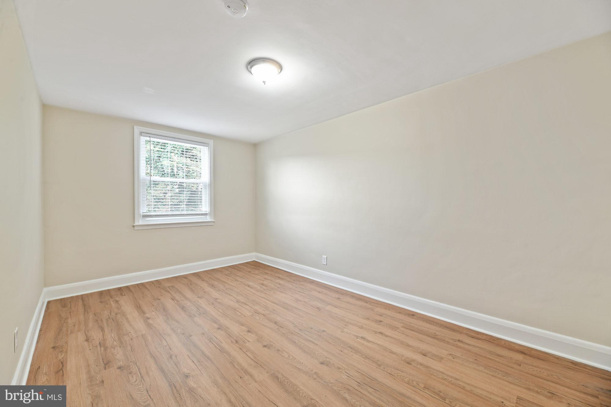 SAINT JOSEPHS - Residential Lease