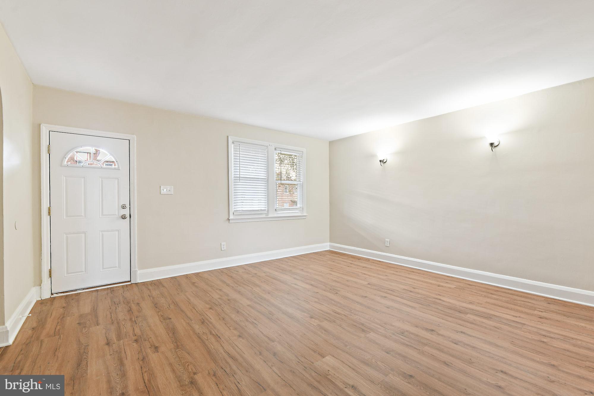 SAINT JOSEPHS - Residential Lease