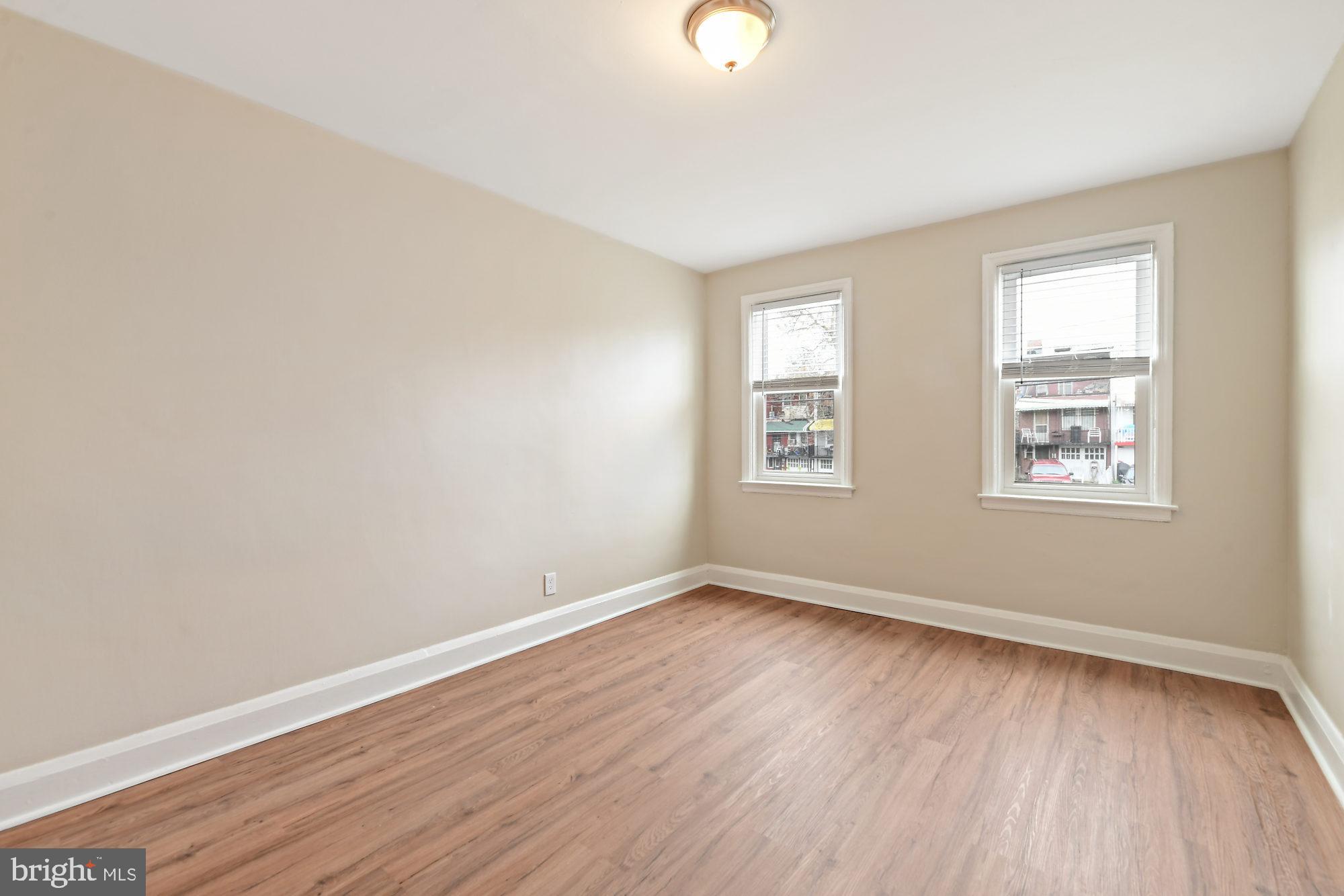 SAINT JOSEPHS - Residential Lease