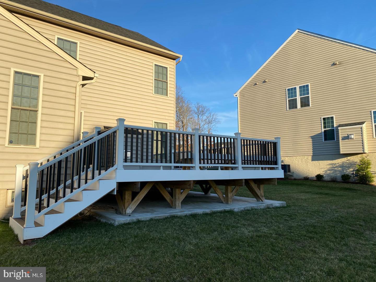 MARBURY - Residential Lease