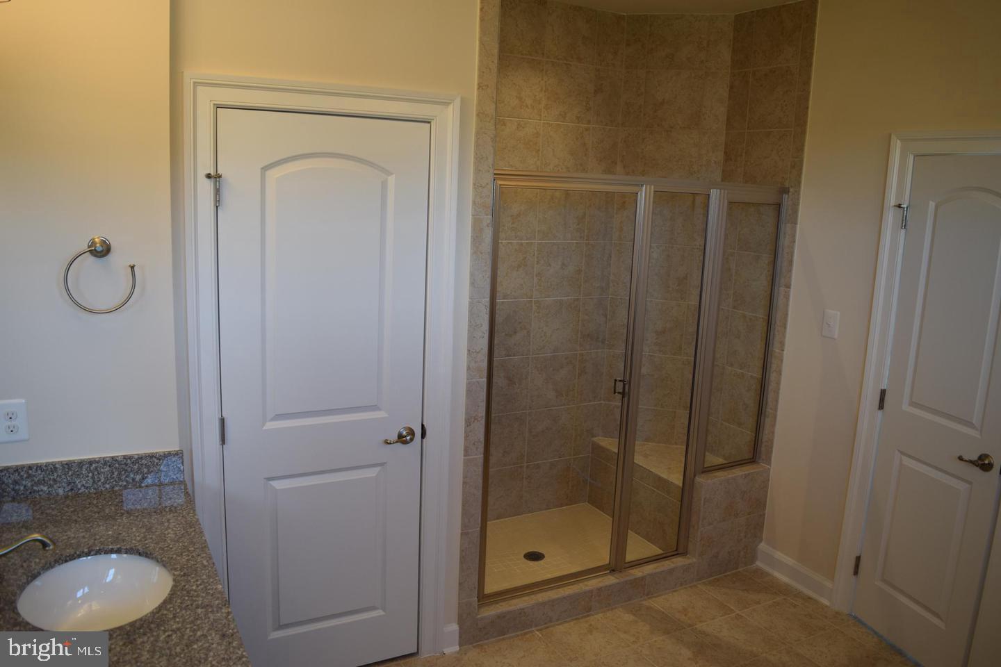 MARBURY - Residential Lease