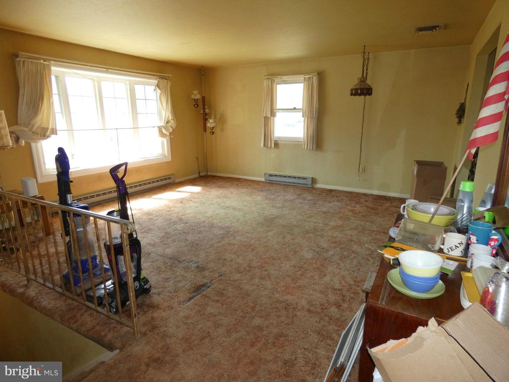 Photo of 529 Friendship Avenue, Lancaster, PA 17601 (MLS # PALA2048810)