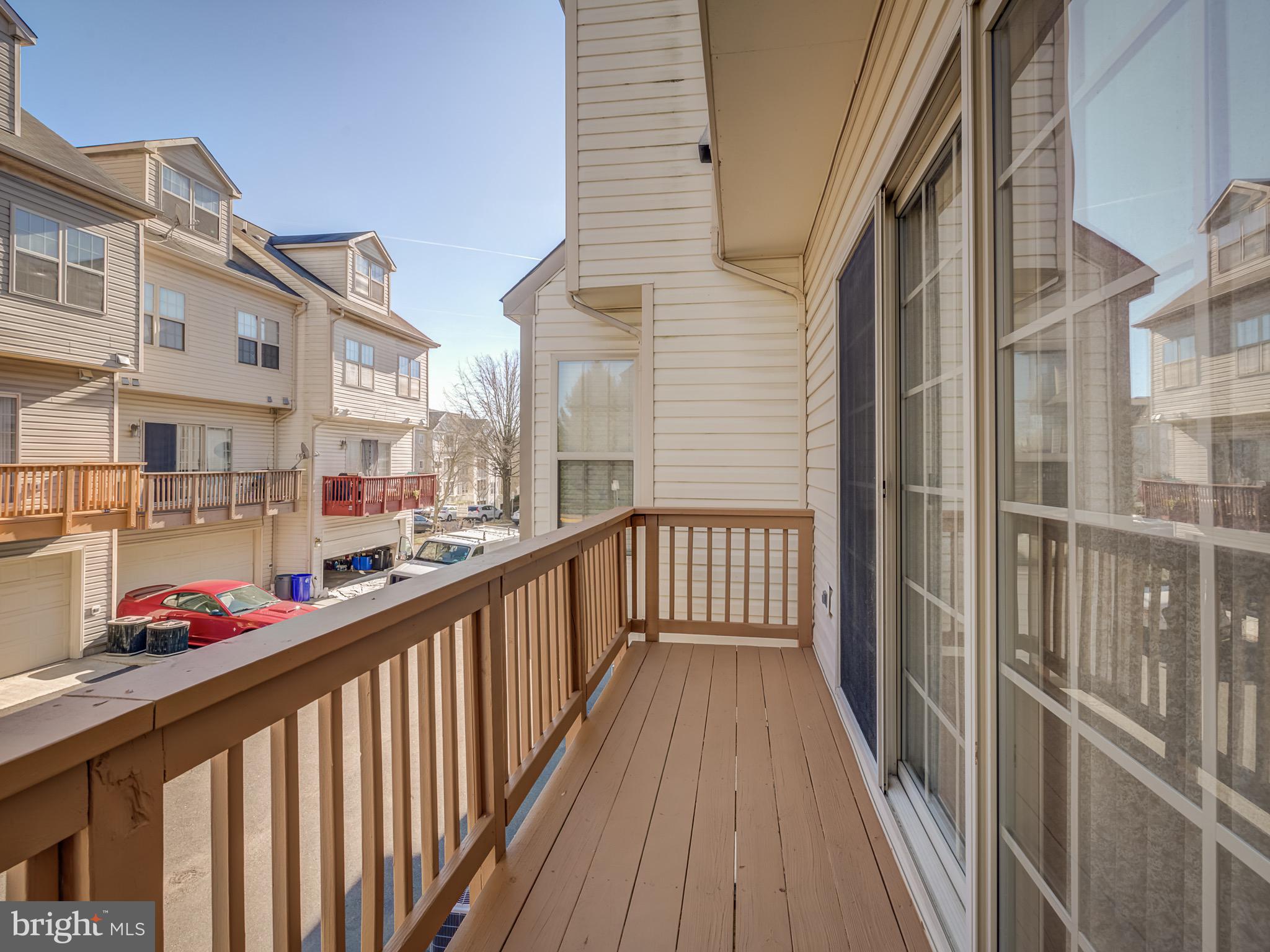 MILESTONE - Residential Lease