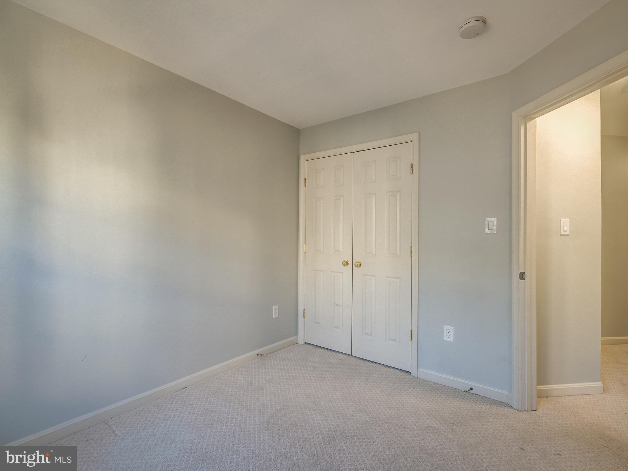 MILESTONE - Residential Lease