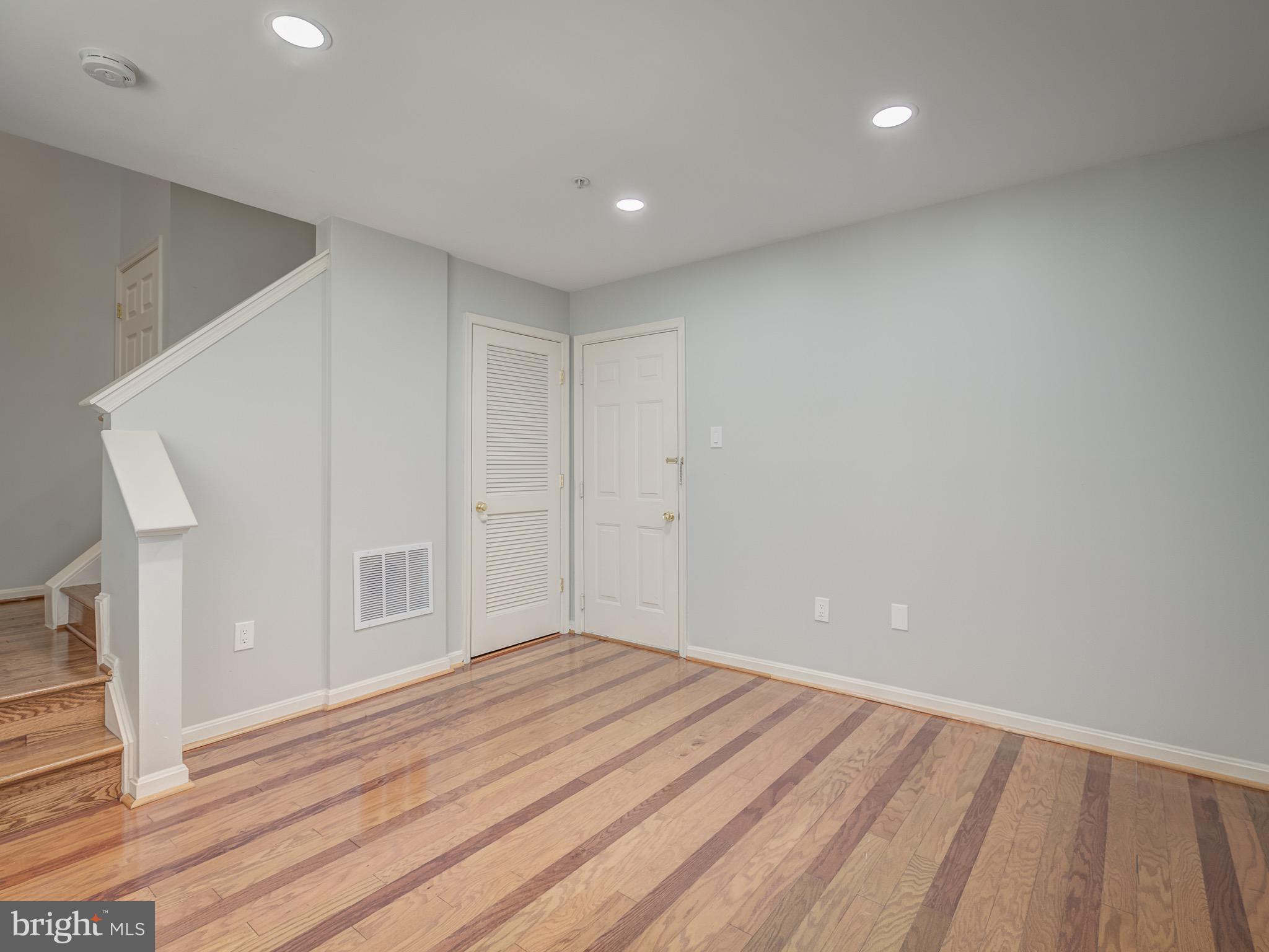 MILESTONE - Residential Lease