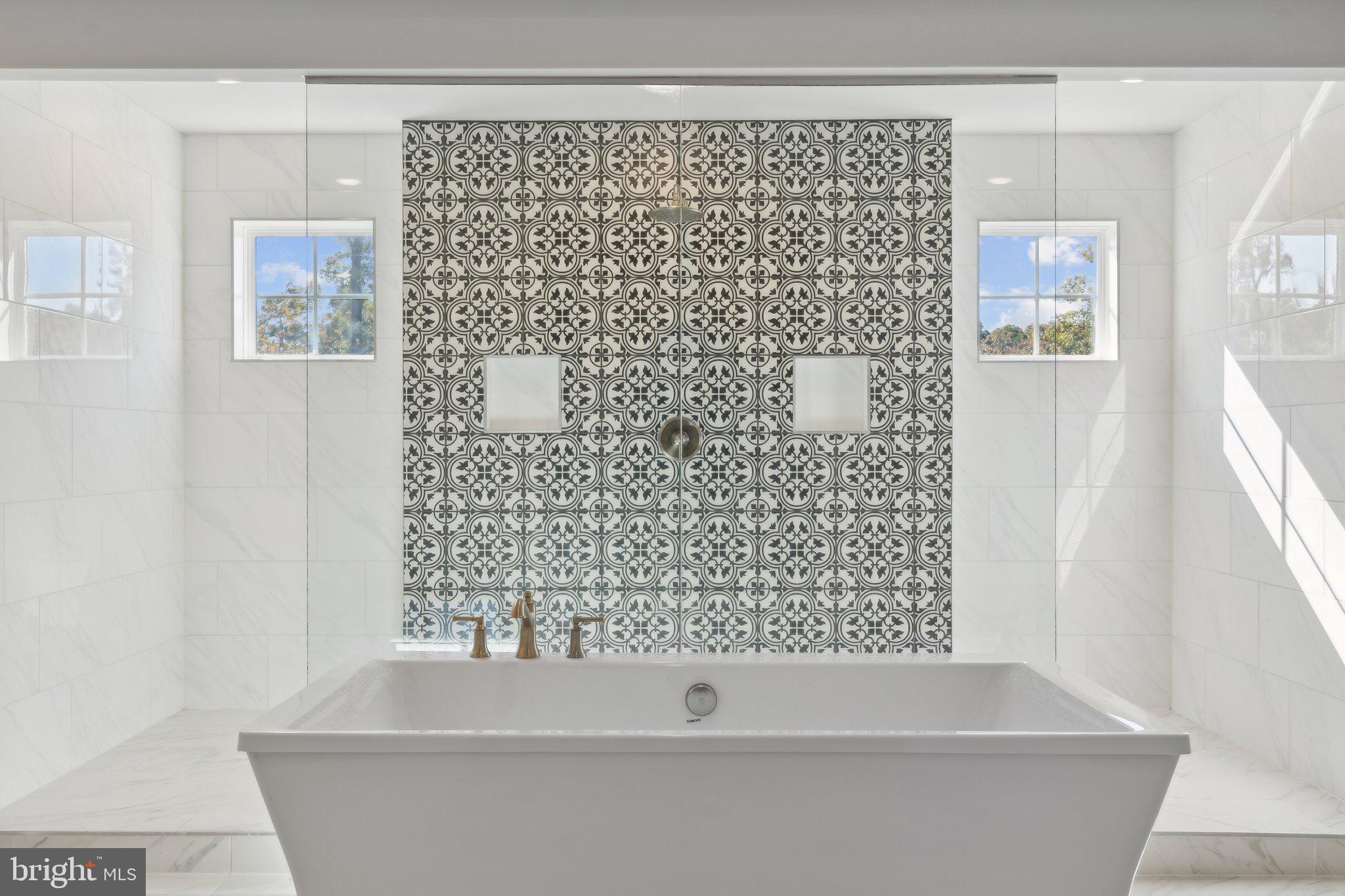 5300 BEACON RIDGE