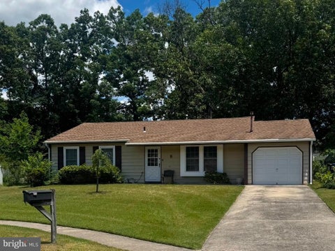 Homes For Sale - 6 Gemini Court<br/> SEWELL, NJ 08080
