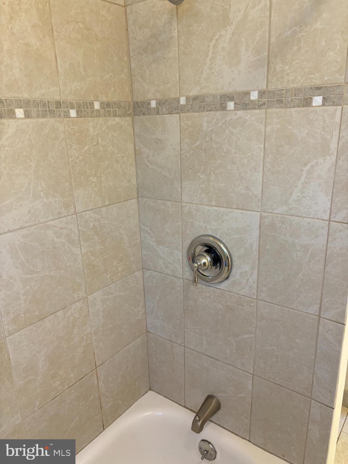 PENN BROOKE - Residential