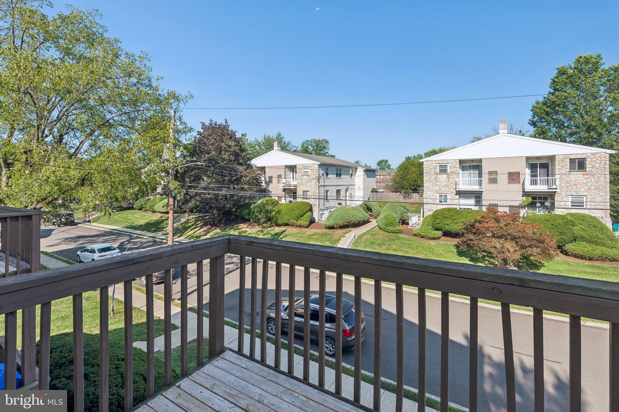 PENN BROOKE - Residential