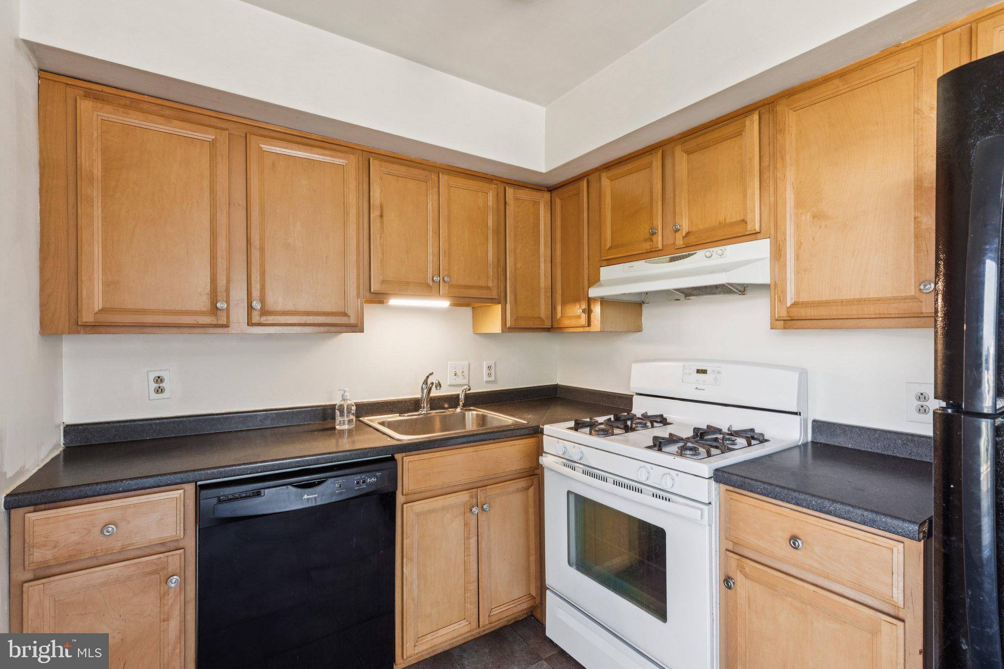 PENN BROOKE - Residential