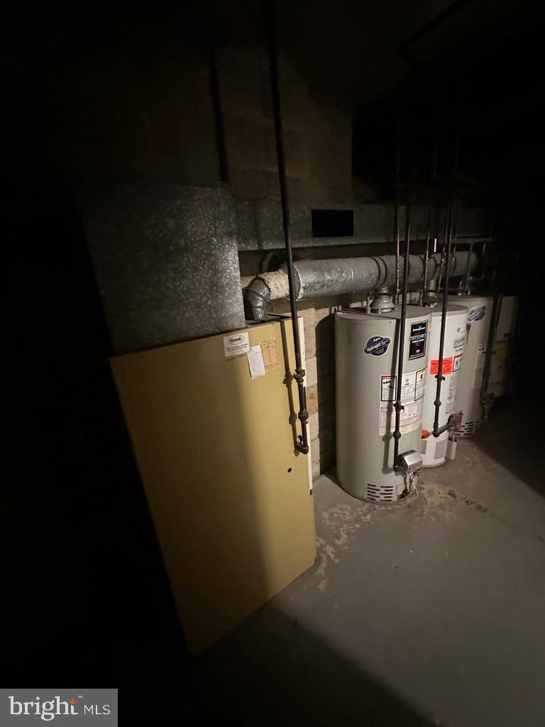 PENN BROOKE - Residential