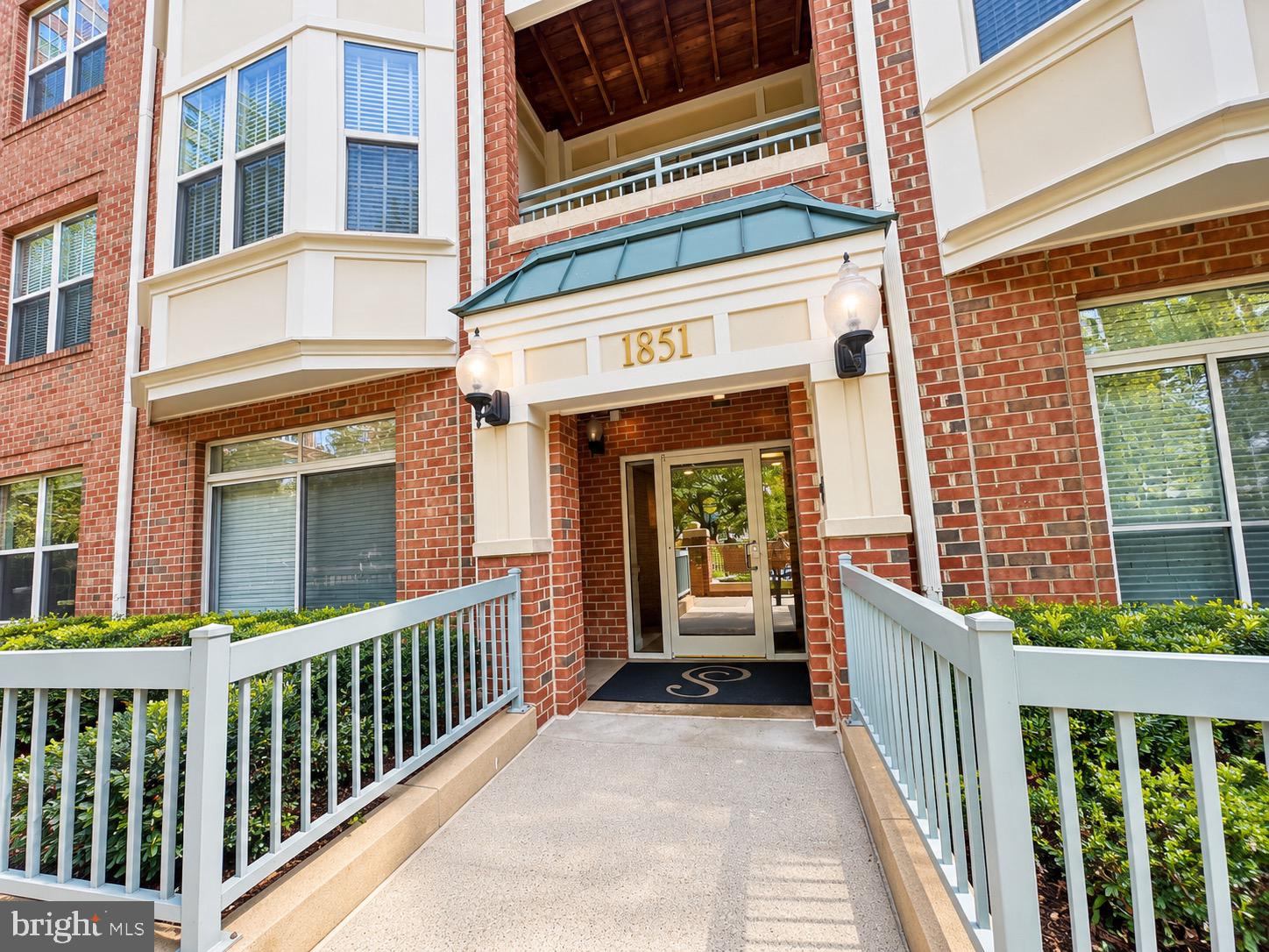 1851 STRATFORD PARK PLACE 214