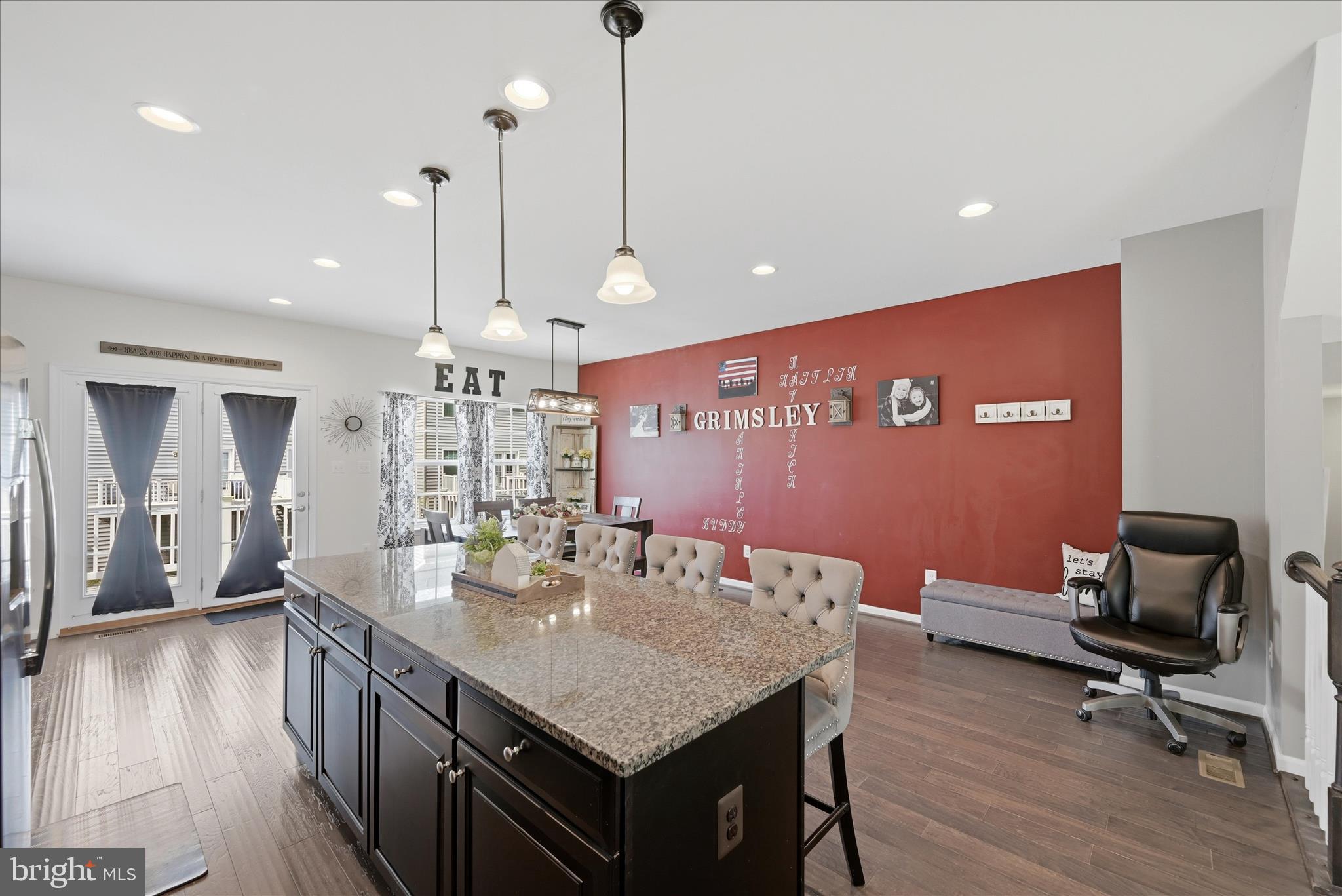 LAKE FREDERICK - Residential