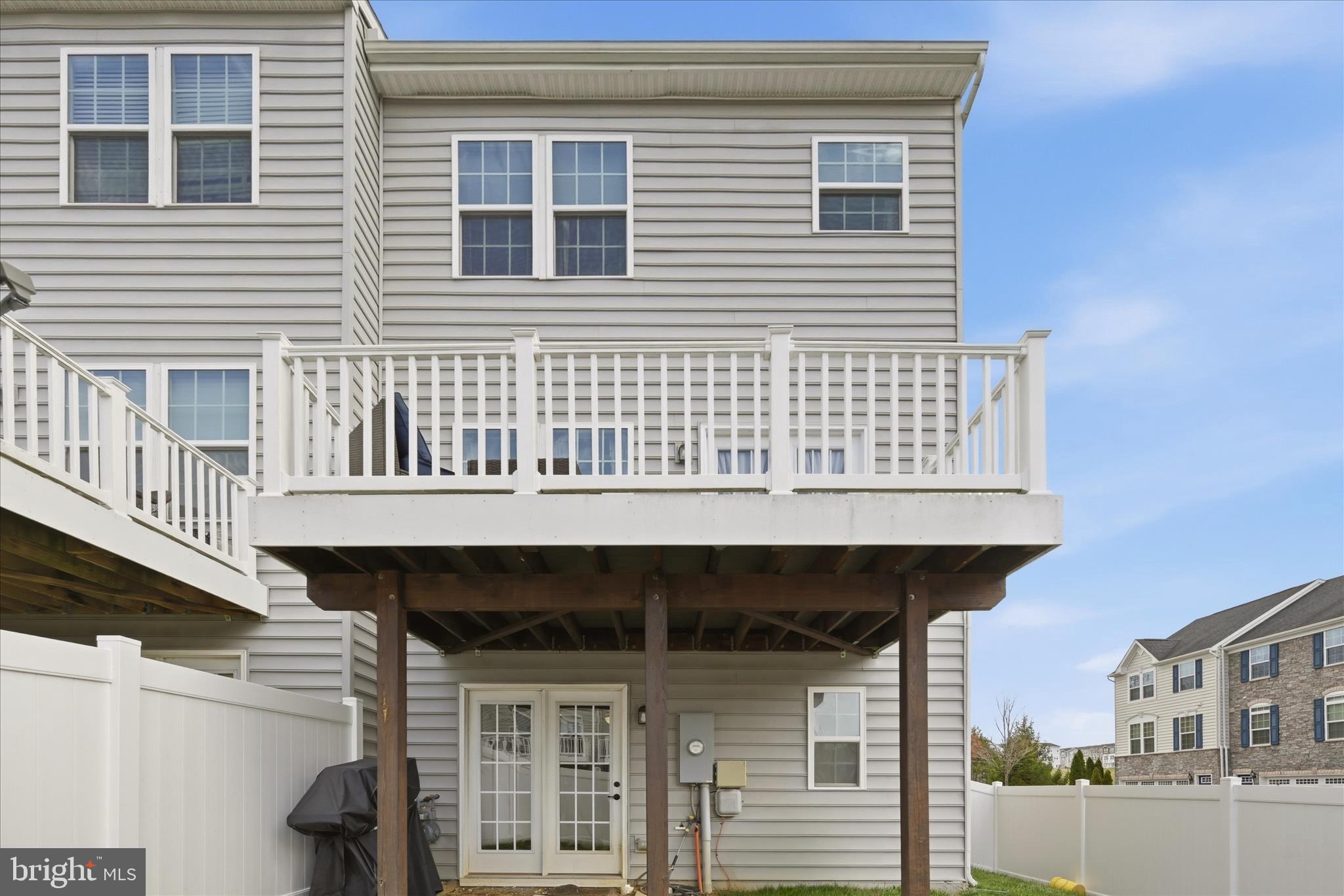 LAKE FREDERICK - Residential